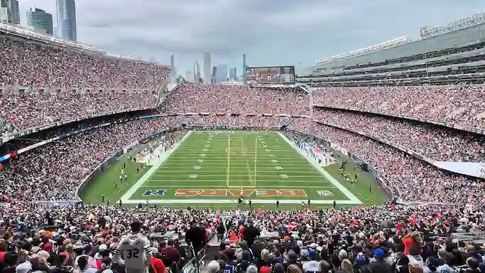 Oasis Soldier Field